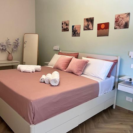 Corso Marconi Boutique Apartment - Luxury Central Apartment Next To The Port チビタベッキア エクステリア 写真