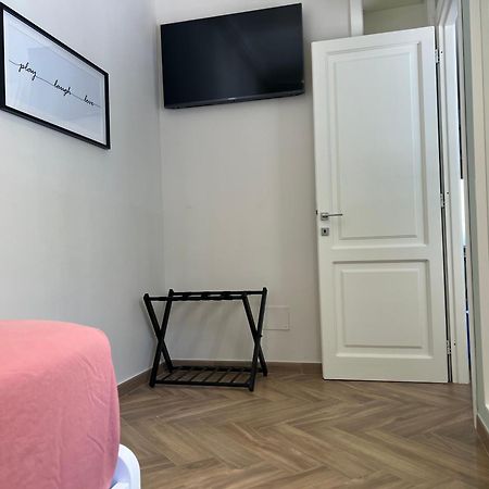 Corso Marconi Boutique Apartment - Luxury Central Apartment Next To The Port チビタベッキア エクステリア 写真