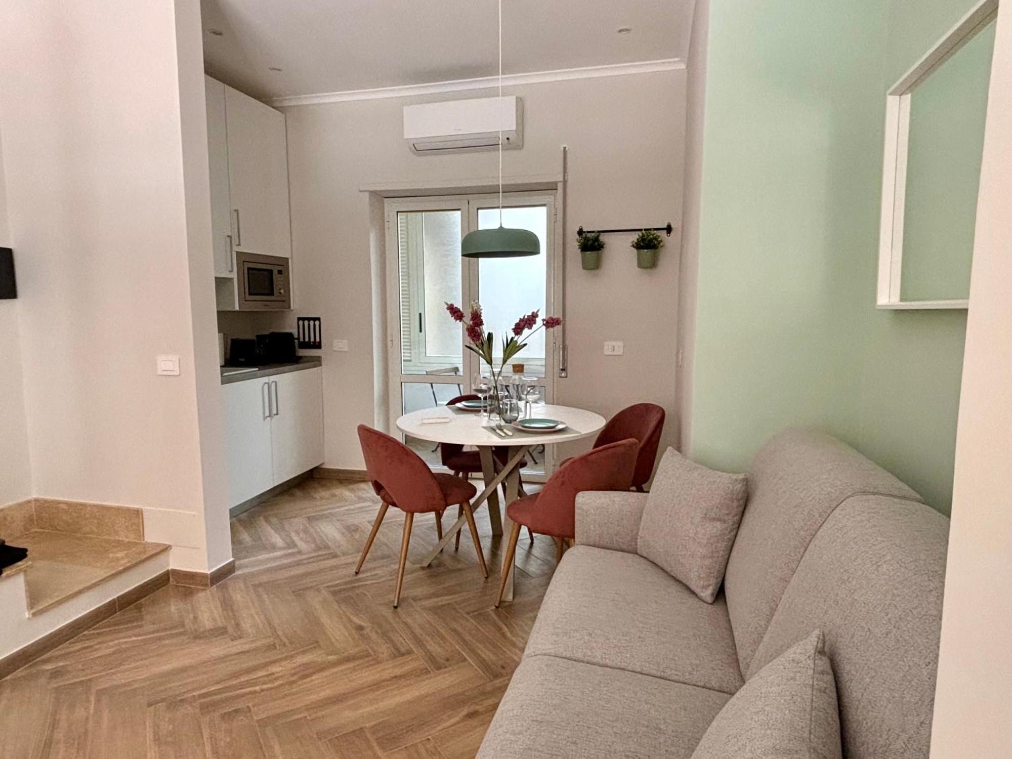 Corso Marconi Boutique Apartment - Luxury Central Apartment Next To The Port チビタベッキア エクステリア 写真